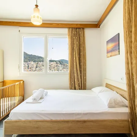 Finas Apartman Kavála